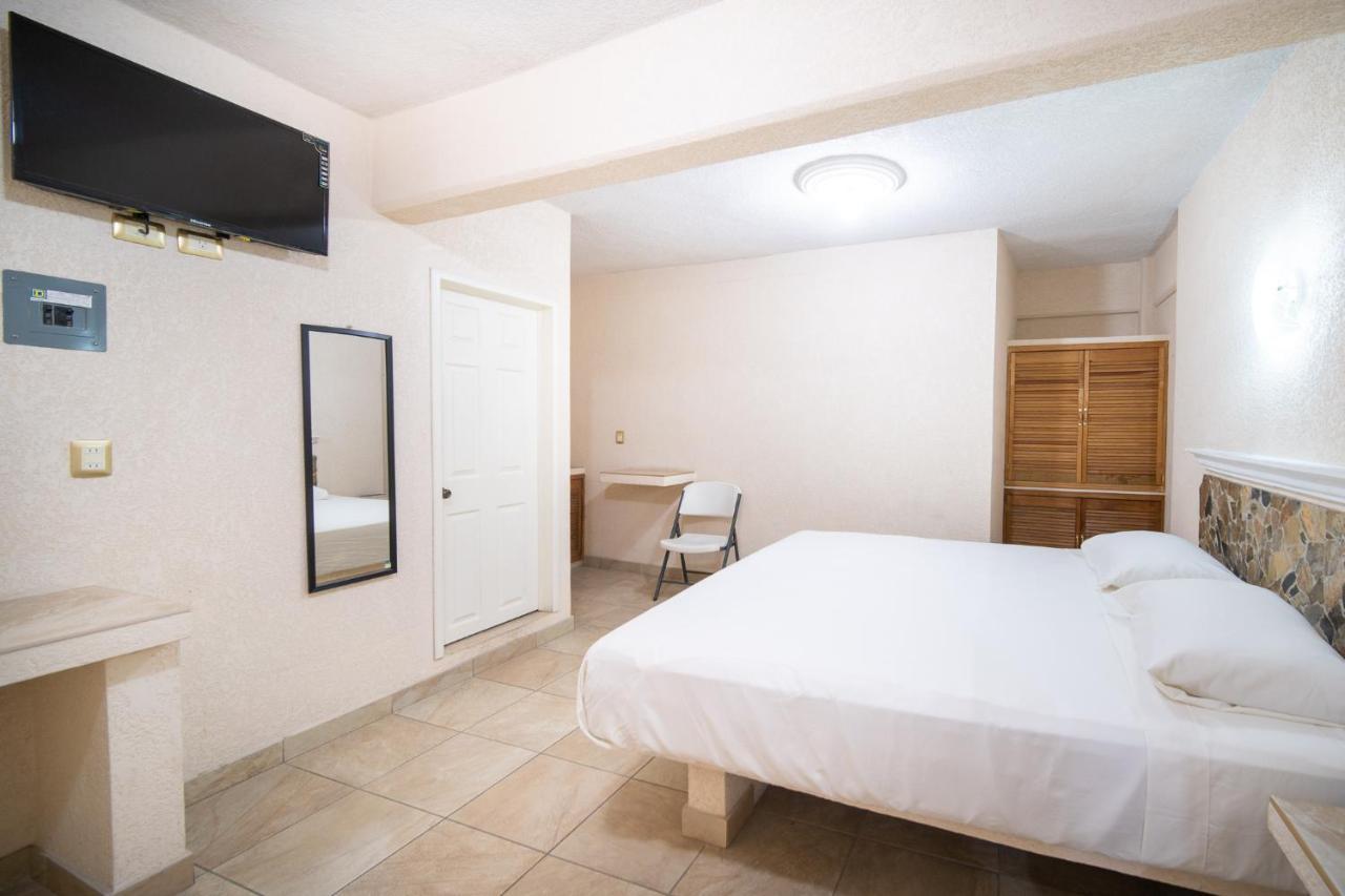 Peninsula Stays Executive Hotel Салина-Крус Экстерьер фото